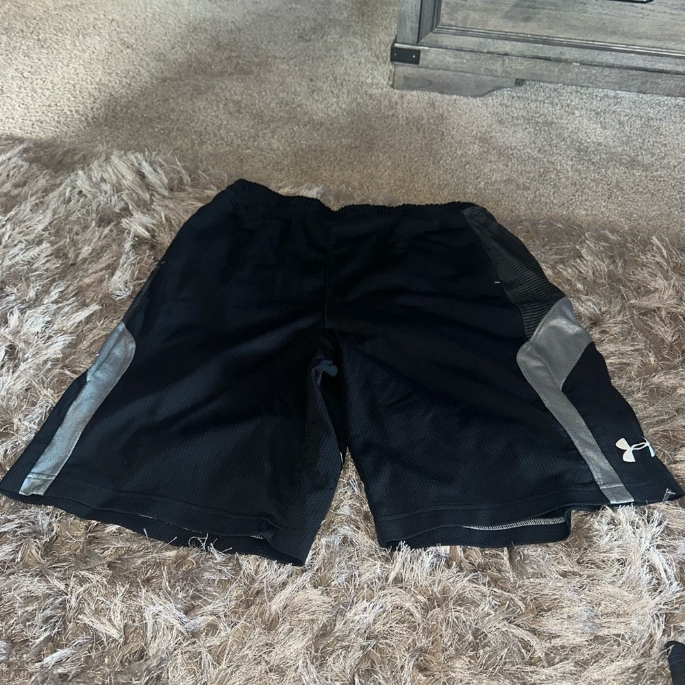 Under Armour Black and Gray Athletic Shorts with Moisture-Wicking Fabric
